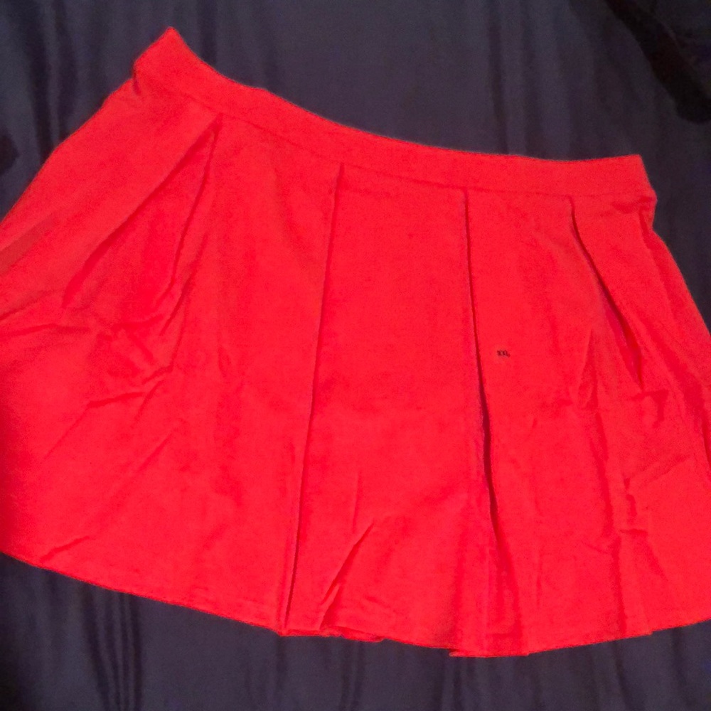 AE skirt